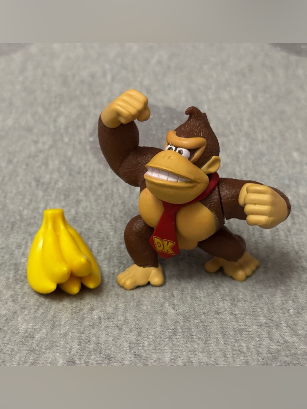 Jakks World of Nintendo Donkey Kong with Bonus Bananas